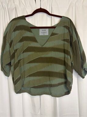 Tonle Green Patchwork V Neck Dolman Blouse. Size Medium. Retail $120